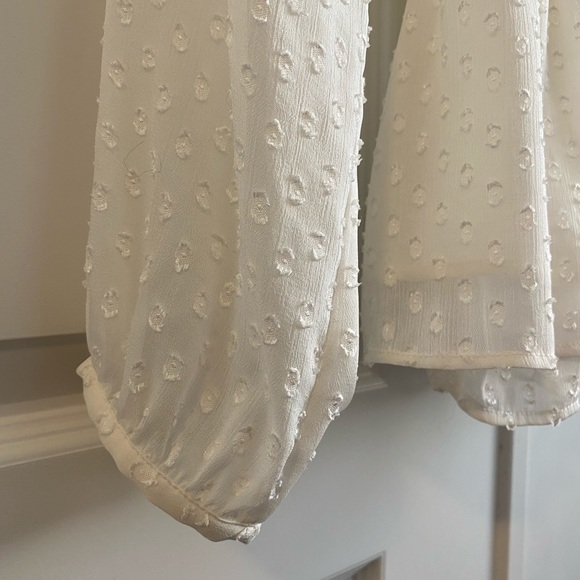 RW&CO. Long-Sleeve Ruffled Wrap Blouse - Picture 4 of 12